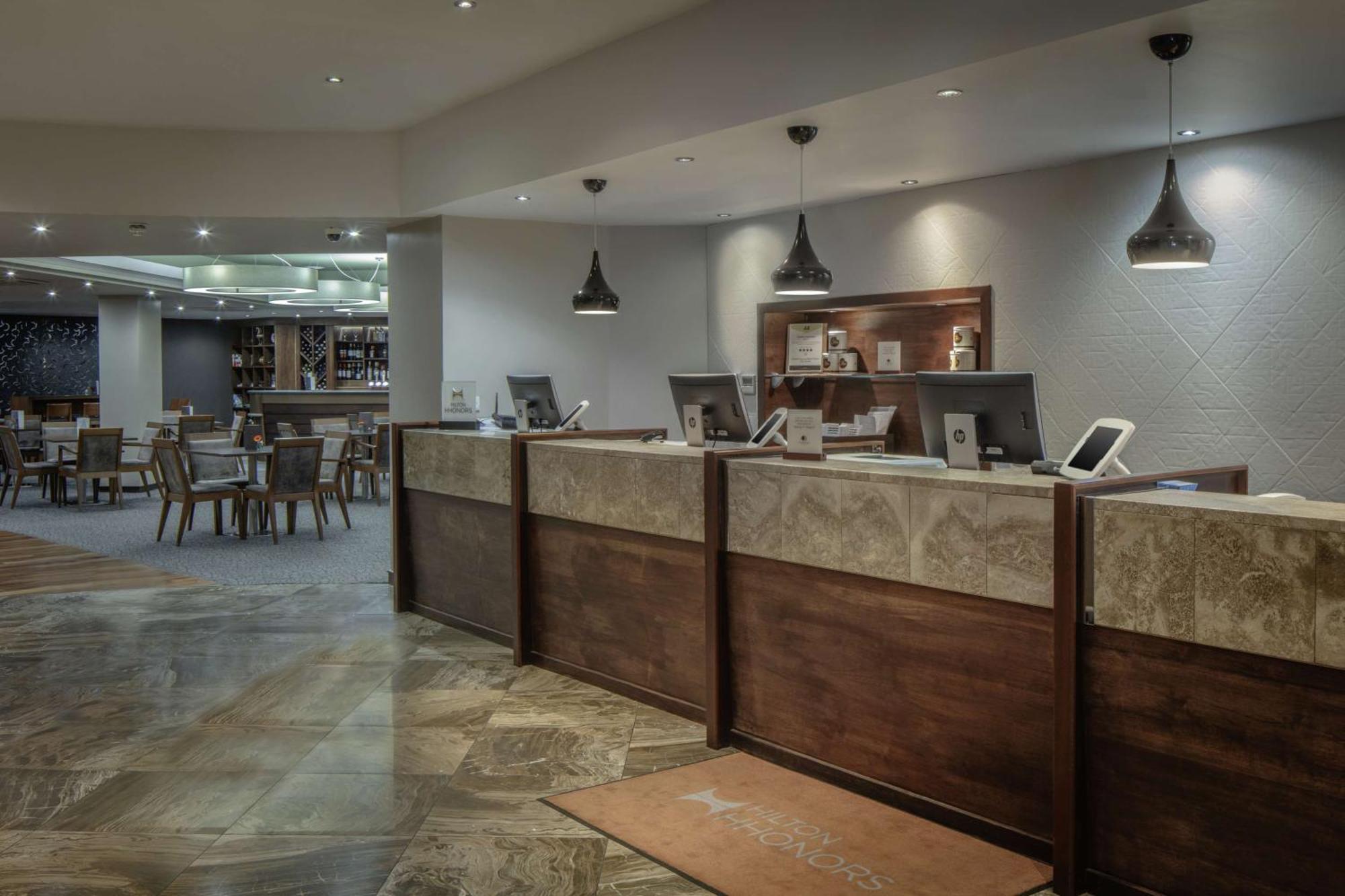 Doubletree By Hilton Bristol City Centre Экстерьер фото